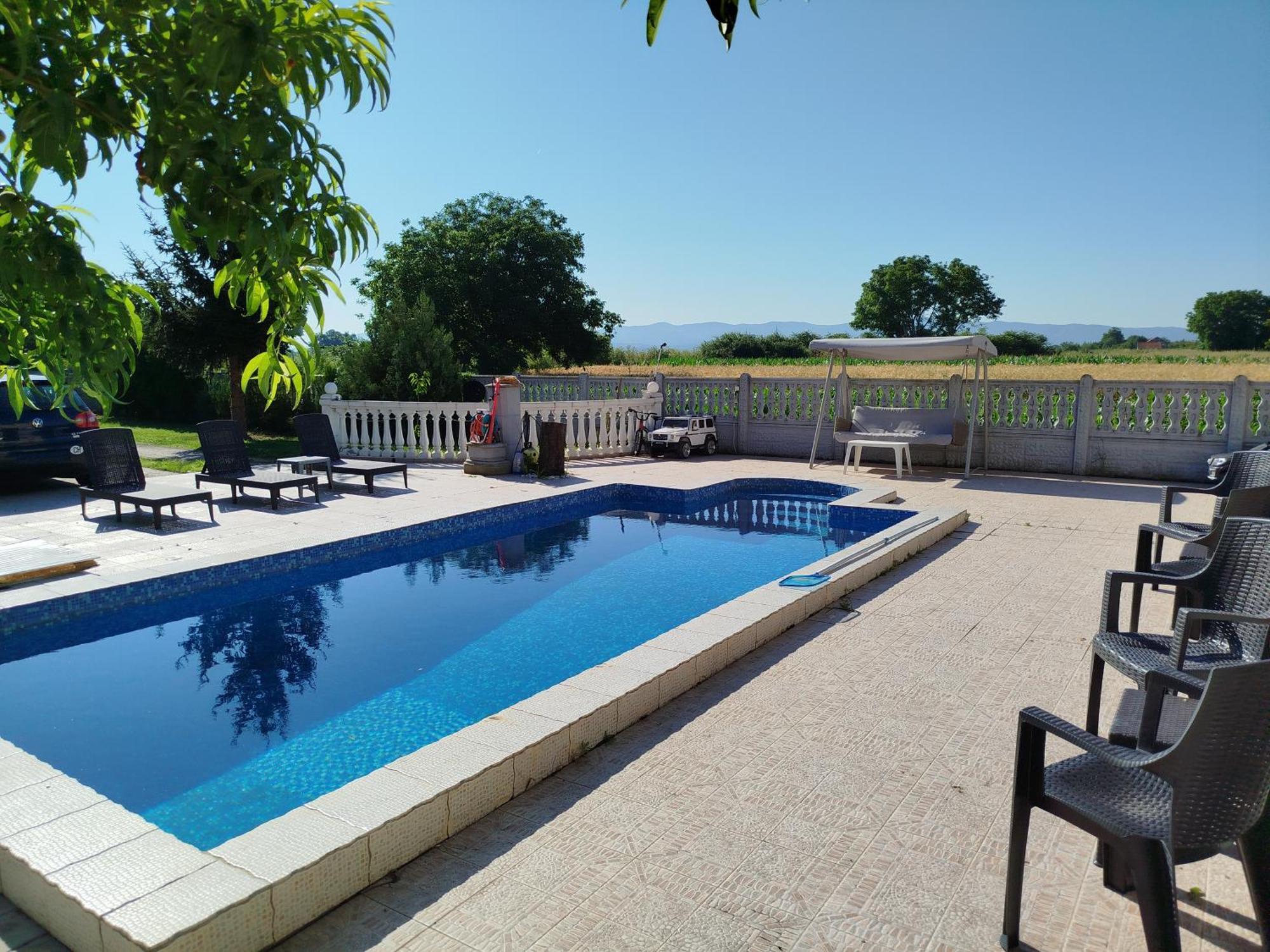 V & V Villa Lalince ภายนอก รูปภาพ